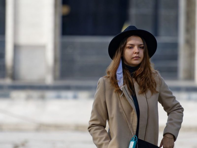 Mujer con sombrero